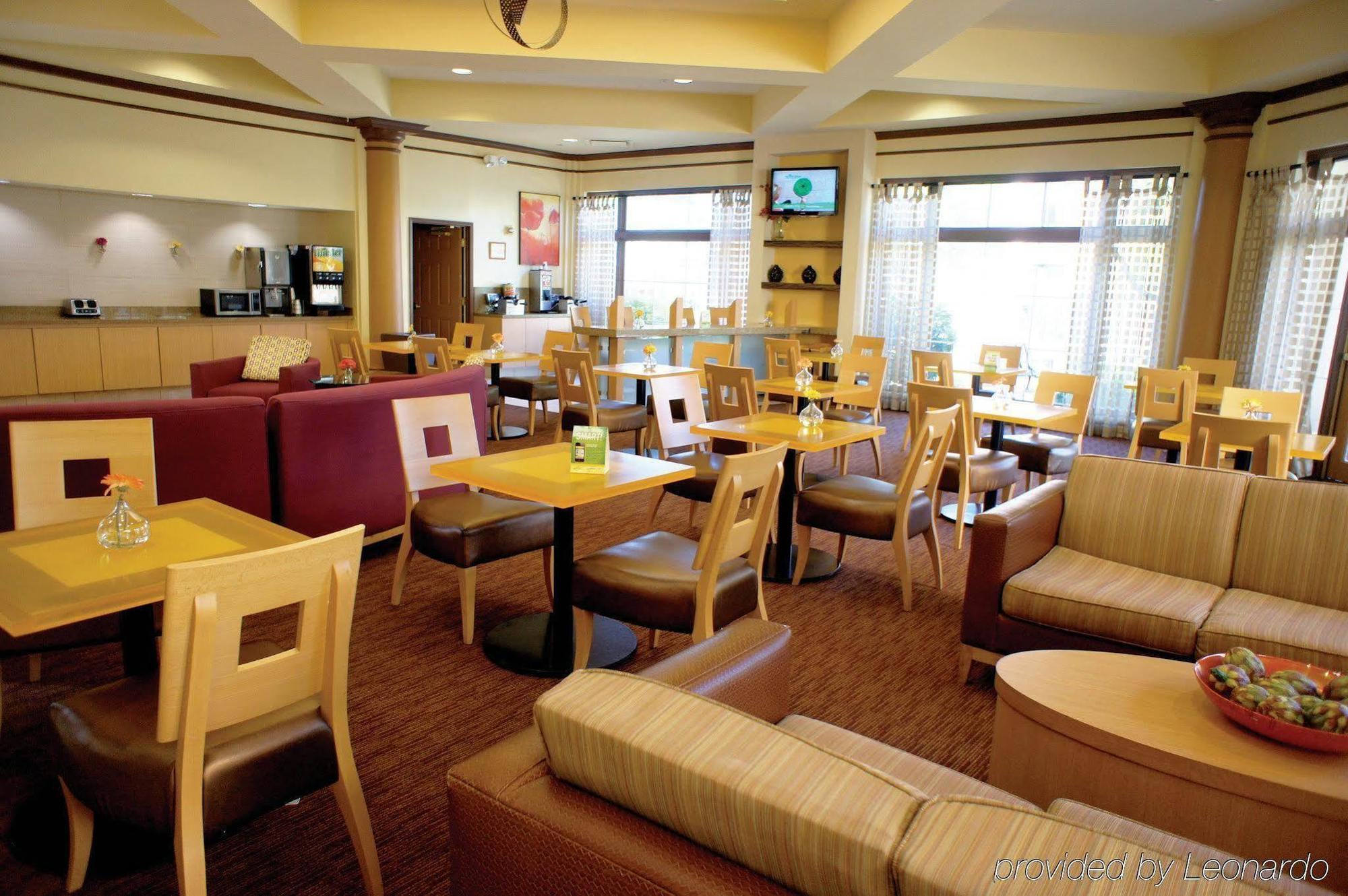 La Quinta By Wyndham Primacy Parkway Hotel Memphis